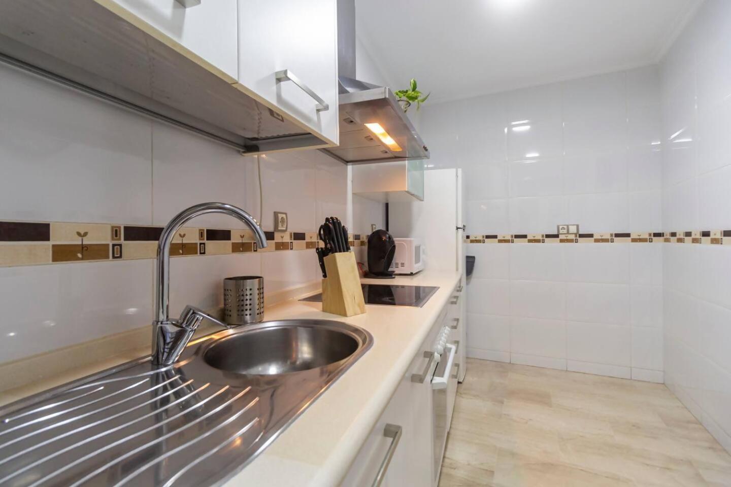 Sh Pilucas Home Moderno Apartamento Con Patio Cádiz Exteriör bild