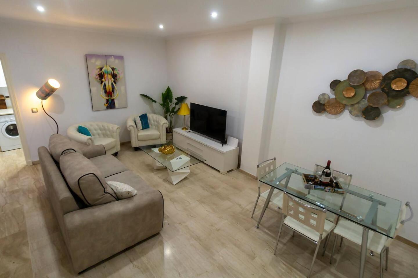 Sh Pilucas Home Moderno Apartamento Con Patio Cádiz Exteriör bild